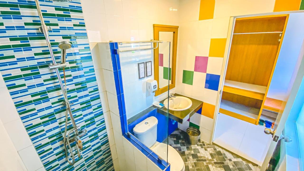 K2 Hotel @ Airport Surat Thani Exterior photo